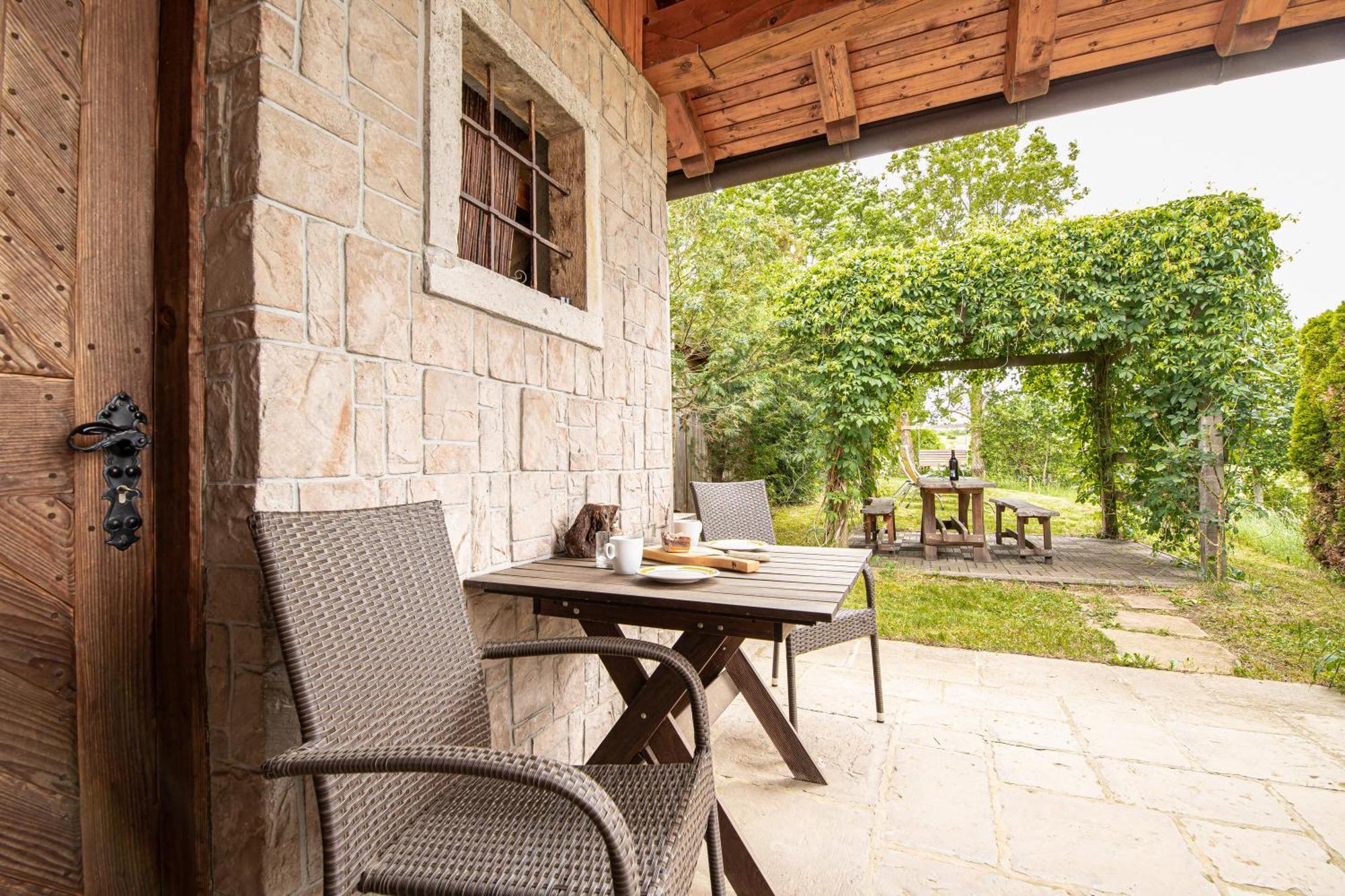 House Na Meji With Sauna - Happy Rentals Pivka Luaran gambar