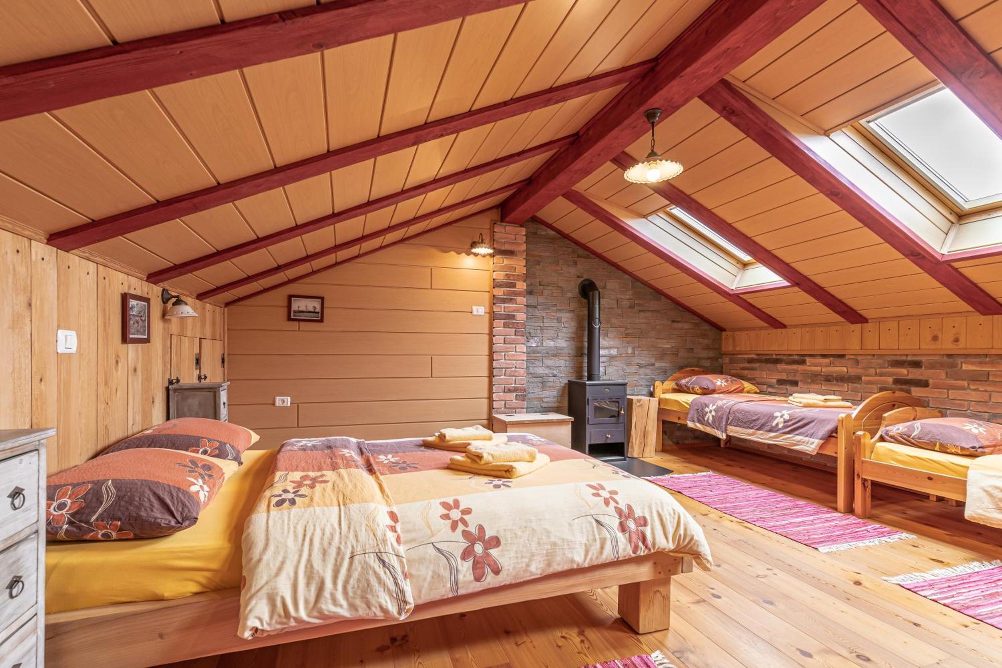 House Na Meji With Sauna - Happy Rentals Pivka Luaran gambar